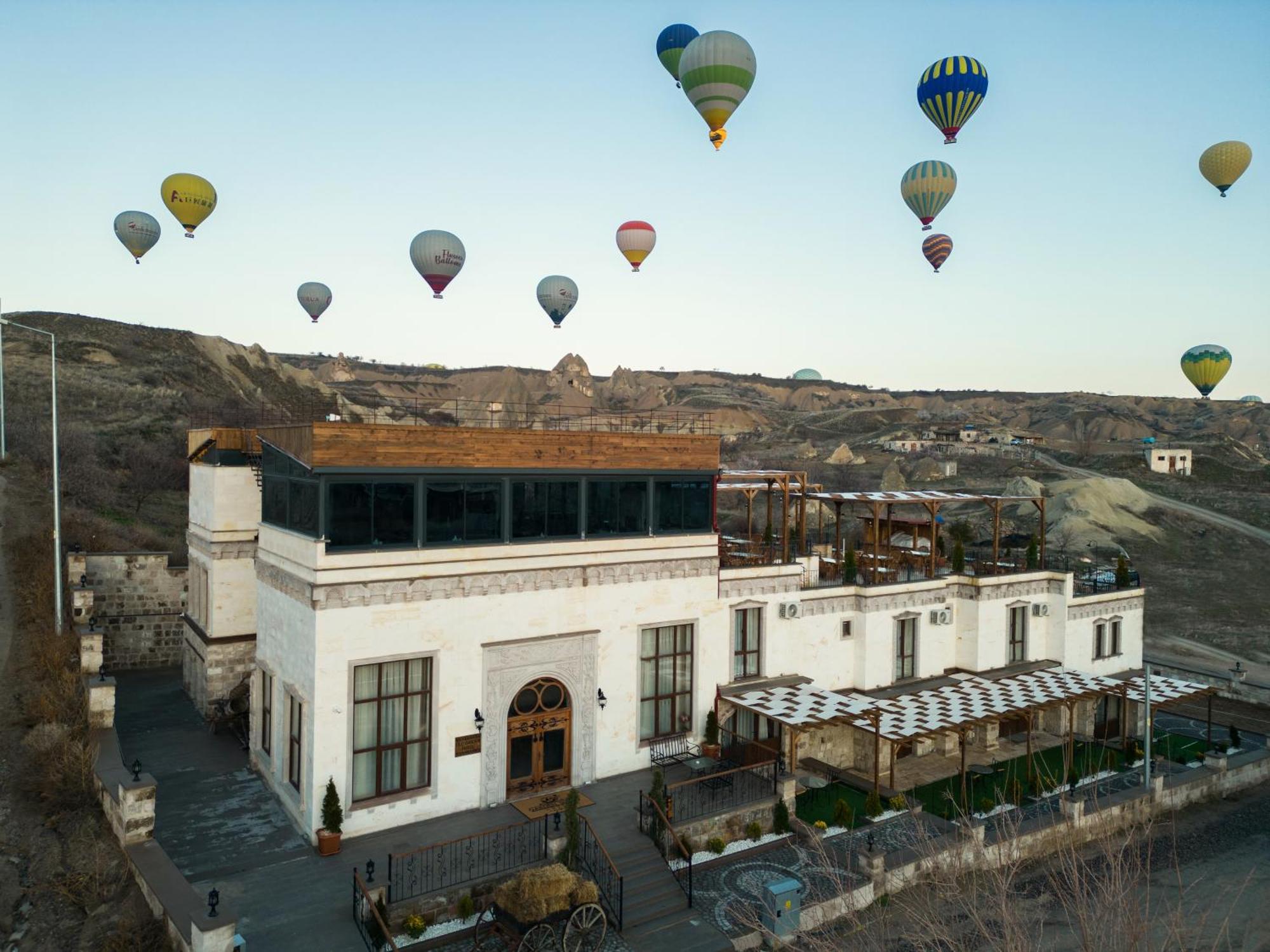 Garden Suites Hotel Cappadocia Goreme Exterior photo